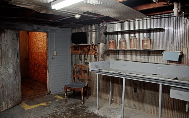 The 1886 Crescent Hotel & Spa