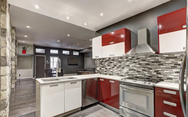 Destination Stays - LOFT HOUSE Quartier des Spectacles