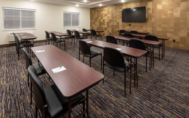 Grandstay Hotel and Suites Milbank