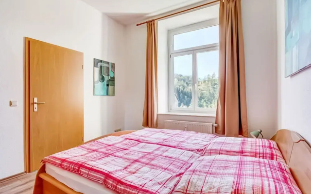 Alluring Villa in Grunhainichen-borstendorf With Garden