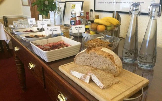 Orchard Club - Newton House