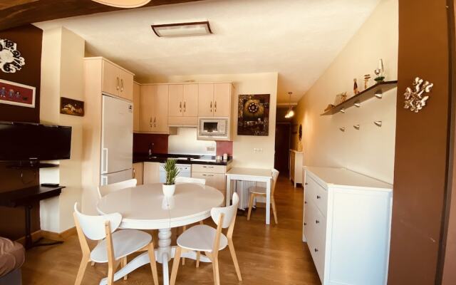 Blue Tour Travel Plaza