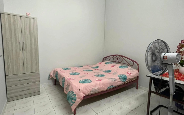 MelorinnForMuslimOnly