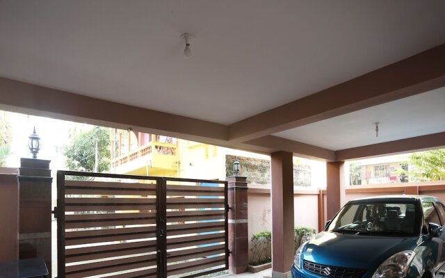 Oyo 19855 B S Guest House