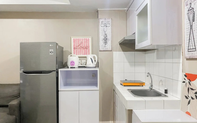 Comfy And Well Furnished 2Br Springlake Summarecon Bekasi Apartment