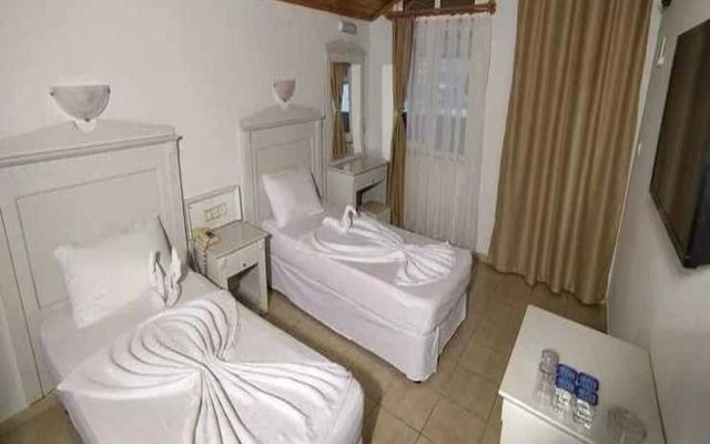Hotel Drop
