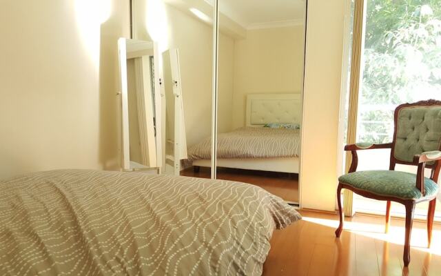 Furnished 2 Bedroom By Harbourside