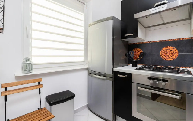 Cieszynskiego 14 Studio by Renters