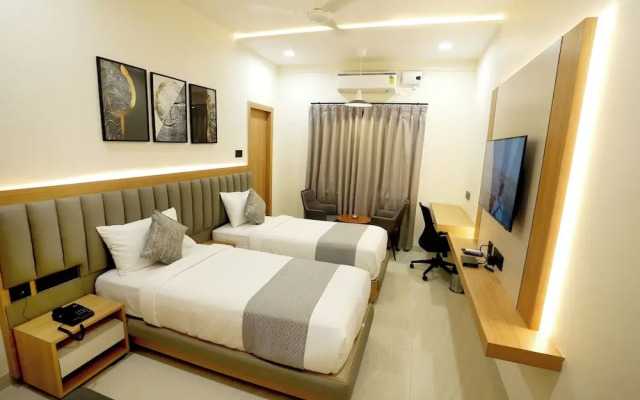 Oak Business Hotel