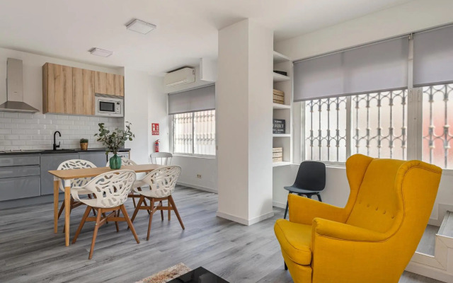 BNBHolder Calm Duplex RETIRO FREE PARKING