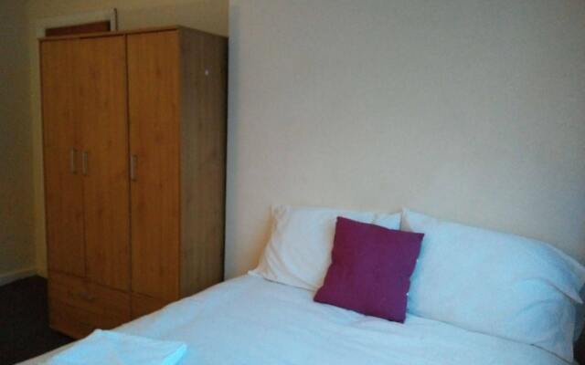 Heathrow Guest House