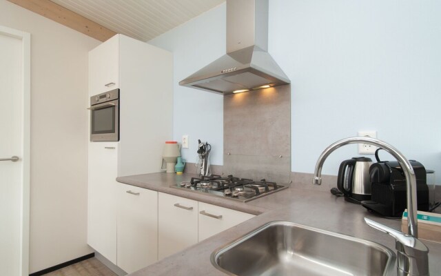 Great Lodge with Microwave Oven near Beach