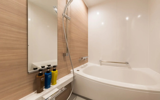 JR East Hotel Mets Premier Gotanda