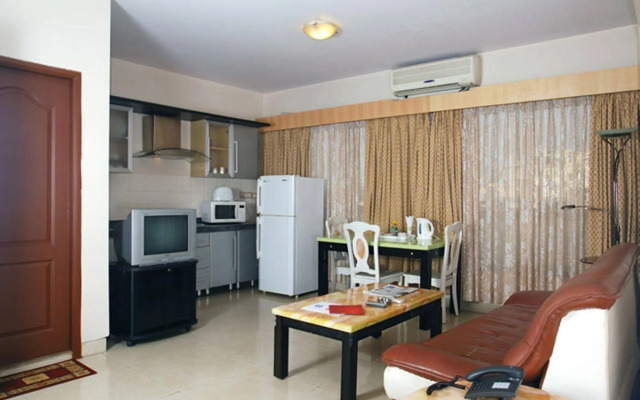 Landmark Suites