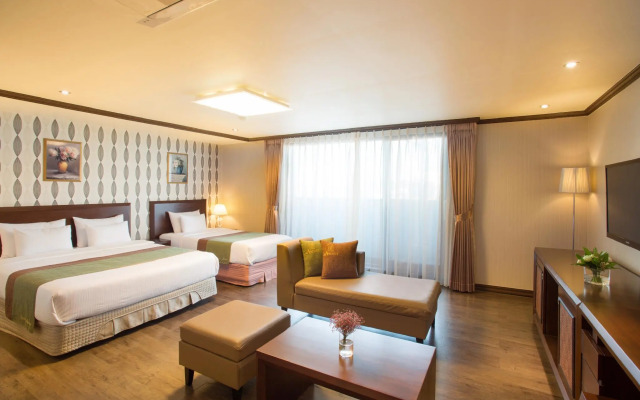 Tongyeong Anchovy tourist Hotel