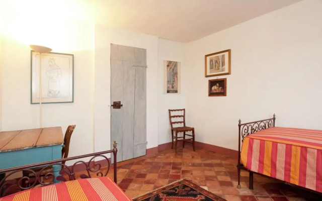 A Romantic Rocca Retreat