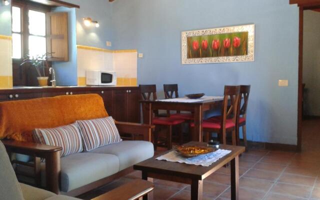 Enjoy Casa Rural La Tinta