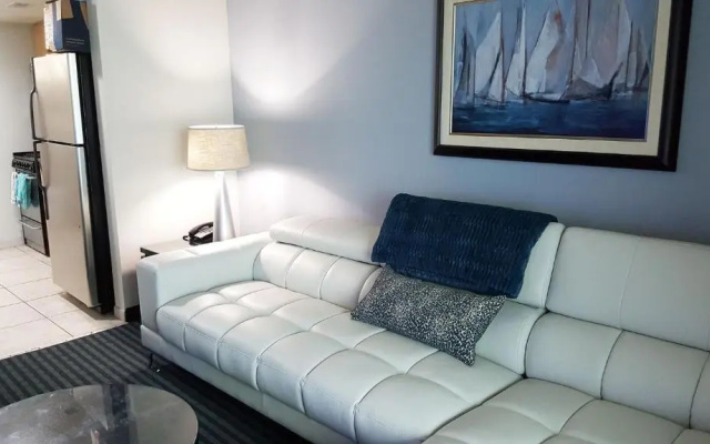 Ocean Front 3rd Floor 1BR