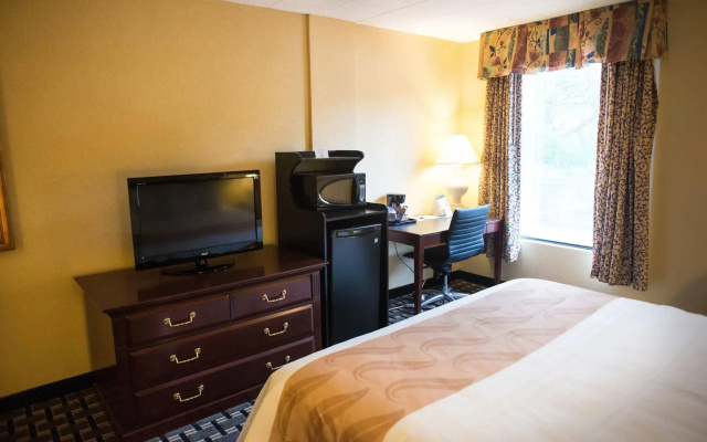 Ramada by Wyndham New Kensington