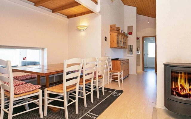 8 Person Holiday Home in Ringkobing