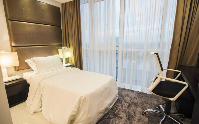 Platinum One Suites