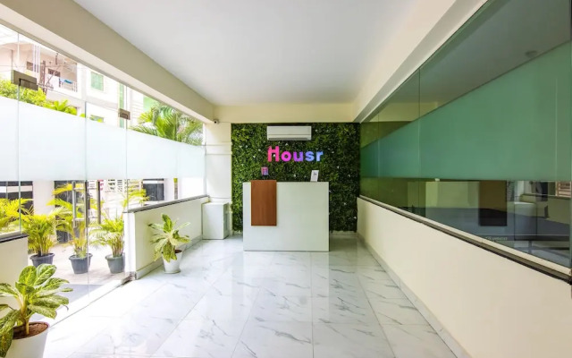 Housr 50 Luxury Rooms Near Cyber Tower