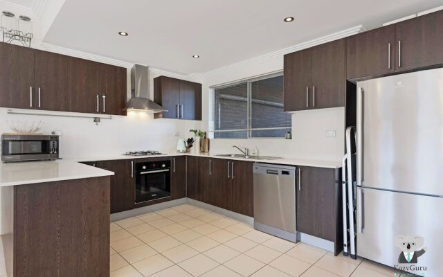 Allawah 2 Bed Kozy Apartment NAU015