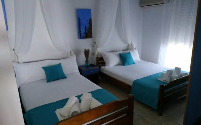 Bambola Apartments by Booking Kottas