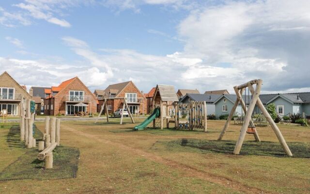 Nett's Coastal Escape