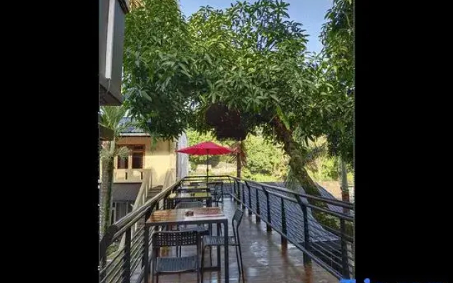 Karang Sari Hotel