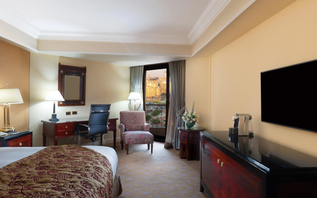 Semiramis hotel