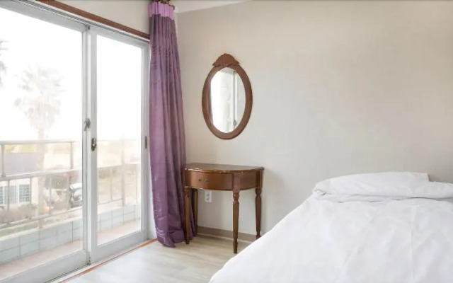 Moonkle Pension in Jeju
