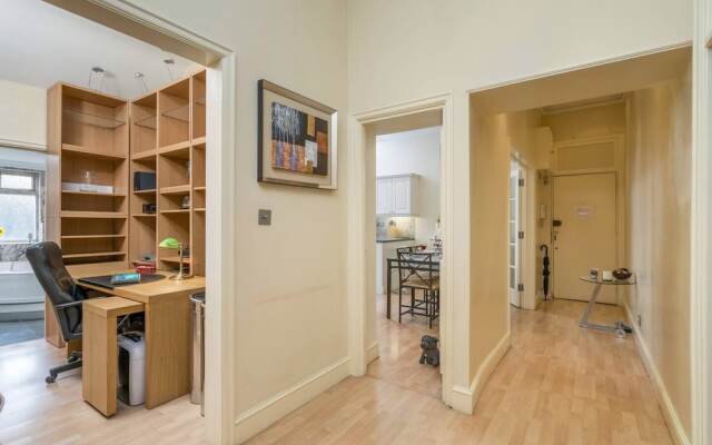 Elegant 2 Br Apartment In Paddington