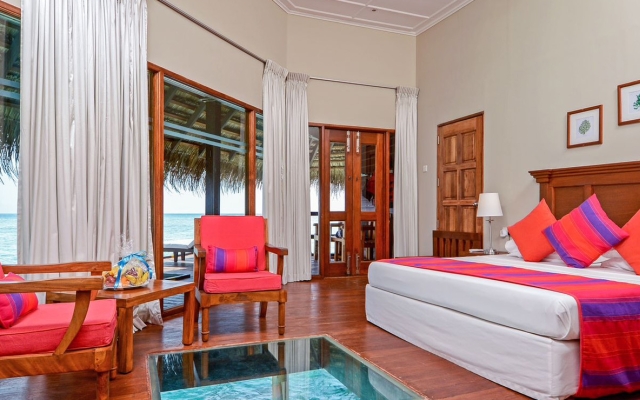 Adaaran Club Rannalhi Hotel