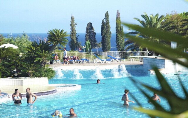 Comfortable Apartment With Dishwasher, 1 km. From the Beach