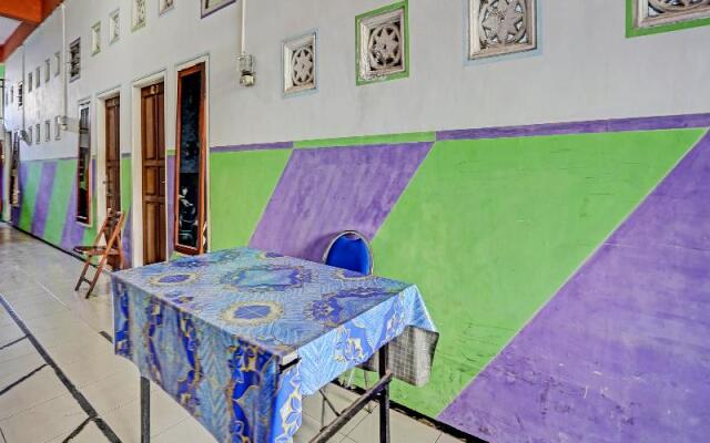 OYO 91572 Kost Esklusif Barokah