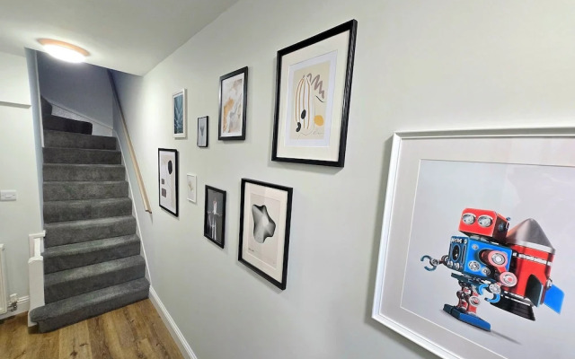 3-Bed Home in Glasgow