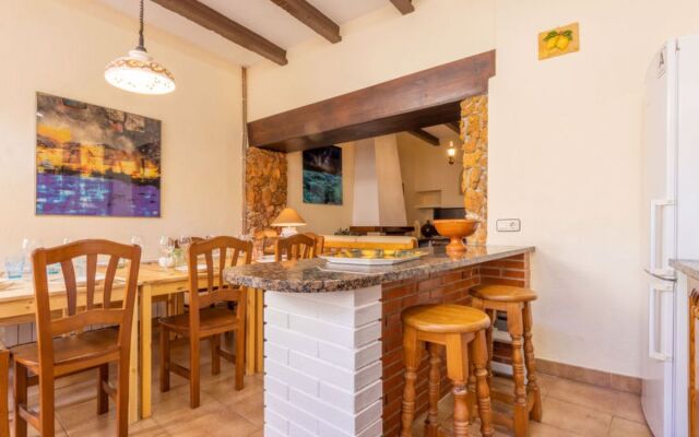 HOUSE CAL JUAN RODA DE BARà