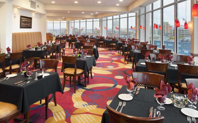 DoubleTree by Hilton Hotel Jefferson City