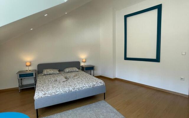 Vita Portucale 2 Bedroom Apartment Campo Ourique
