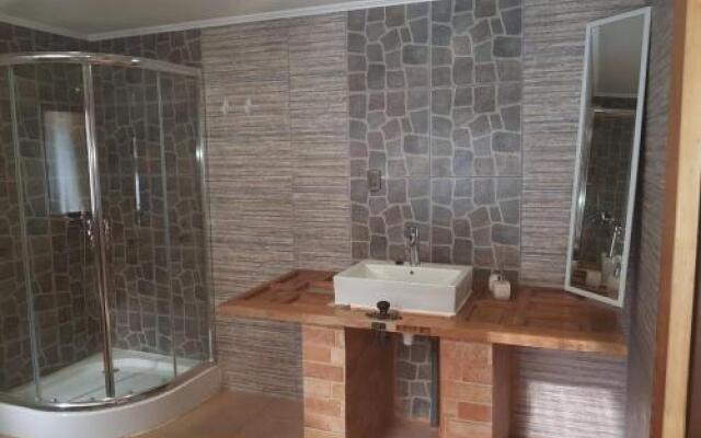 Hostal El Maiten Gualliguaica