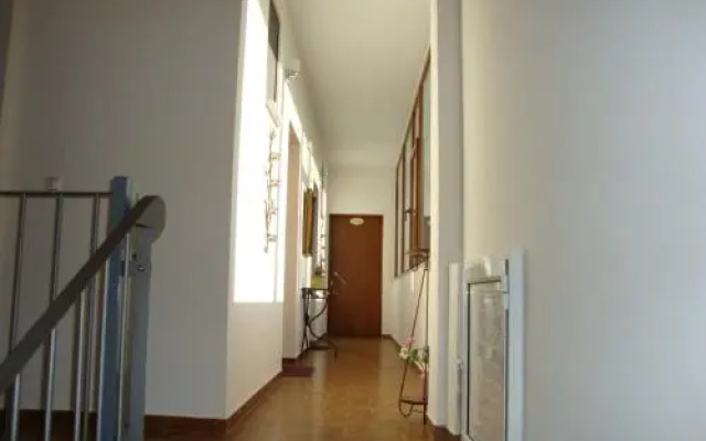 Mpistola Guesthouse