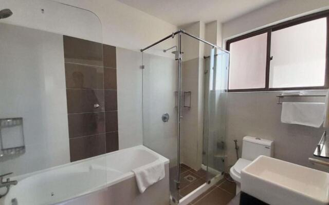 Spacious 2 Bedroom Serviced Apartment with Pool