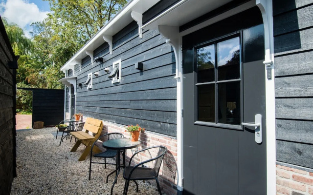 Welcoming Chalet in the Heart of Monnickendam With Terrace