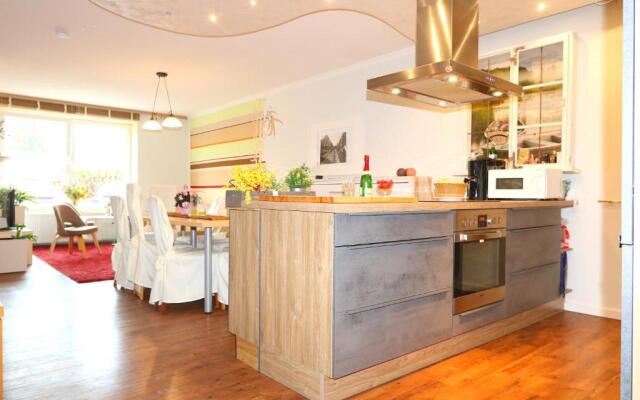 Large Comfortable Apartment, Holiday With Several Generations