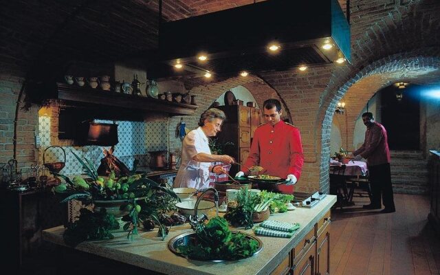 Borgo Storico Seghetti Panichi