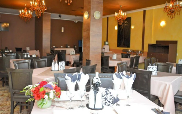 Atrium Mountain View