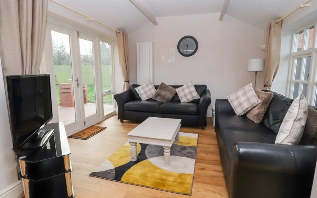 Commonwood Cottage
