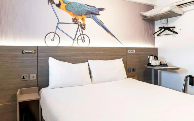 Heeton Concept Hotel Kensington