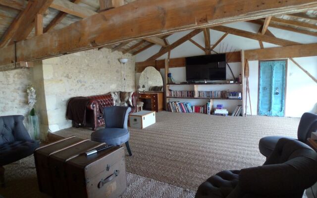 La Maison des Copains